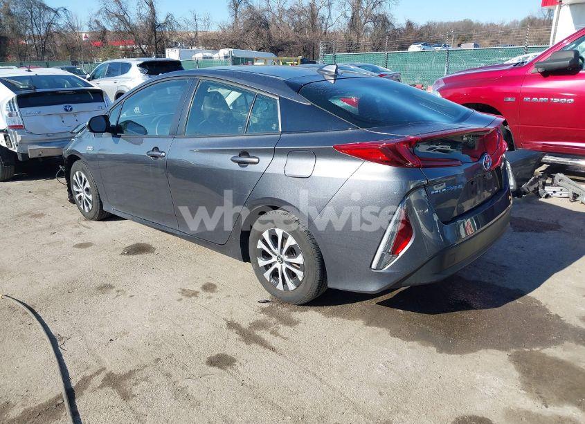Photo 3 of 2021 Toyota Prius PRIME LE (VIN JTDKAMFP0M3176097)
