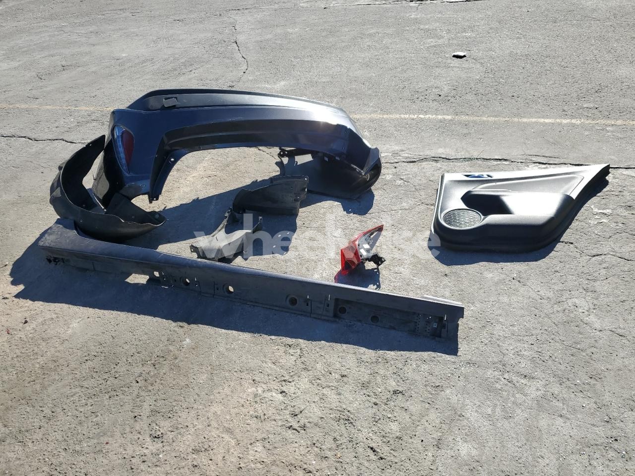 Photo 12 of 2021 TOYOTA PRIUS PRIME LE (VIN JTDKAMFP0M3194213)