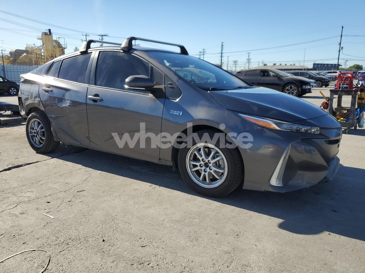 Photo 4 of 2021 TOYOTA PRIUS PRIME LE (VIN JTDKAMFP0M3194213)