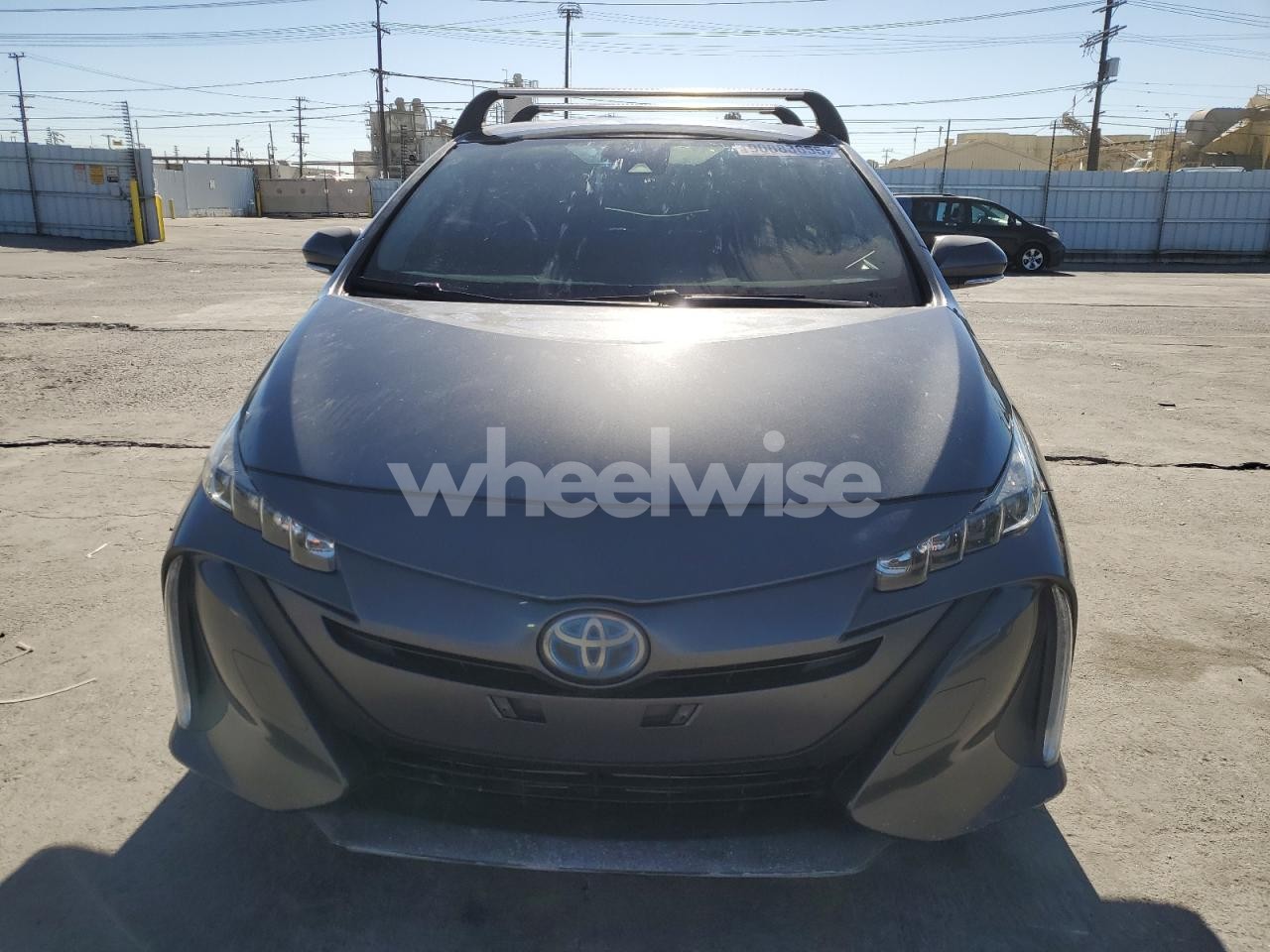 Photo 5 of 2021 TOYOTA PRIUS PRIME LE (VIN JTDKAMFP0M3194213)