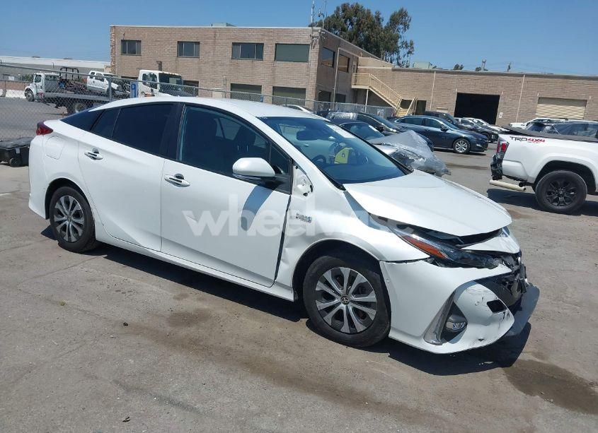 2021 Toyota Prius PRIME LIMITED (VIN JTDKAMFP3M3187644) main photo