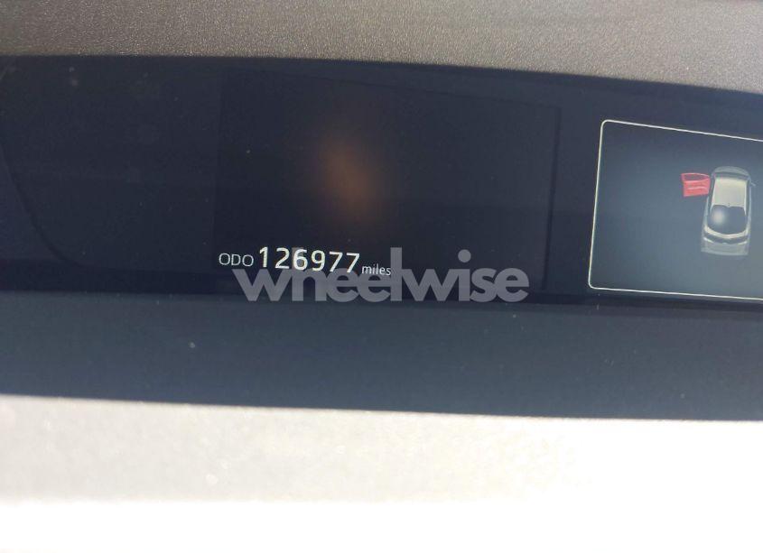 Photo 14 of 2021 Toyota Prius PRIME LIMITED (VIN JTDKAMFP3M3187644)