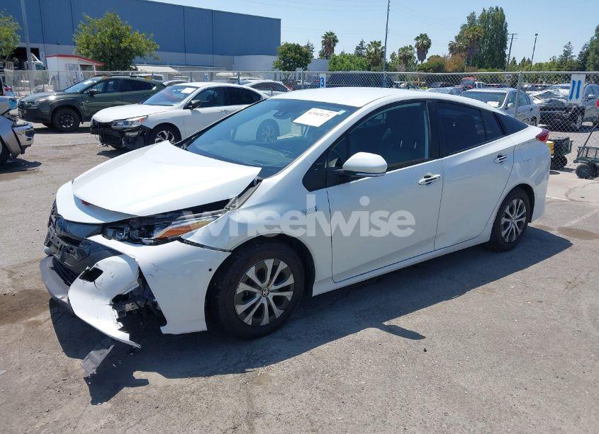 Photo 2 of 2021 Toyota Prius PRIME LIMITED (VIN JTDKAMFP3M3187644)