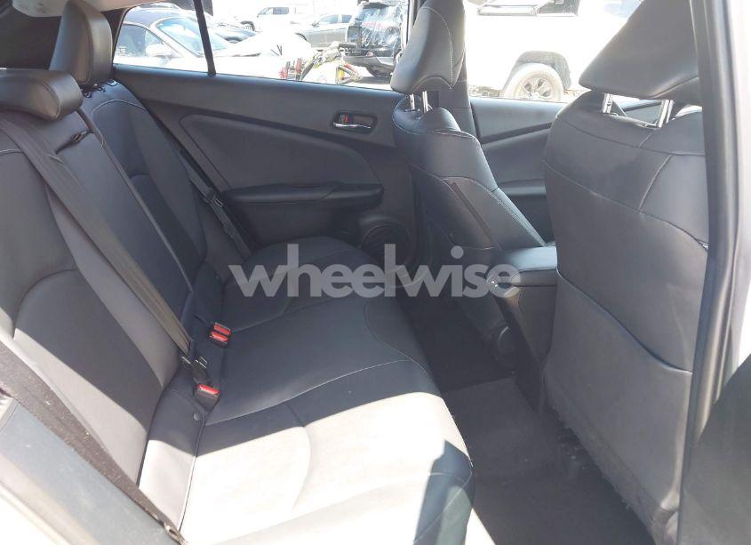 Photo 8 of 2021 Toyota Prius PRIME LIMITED (VIN JTDKAMFP3M3187644)