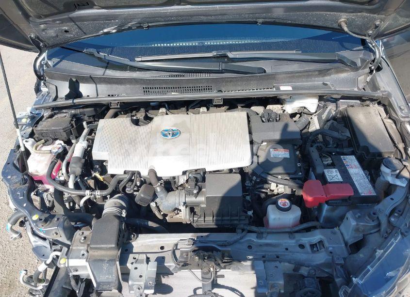 Photo 10 of 2022 Toyota Prius PRIME XLE (VIN JTDKAMFP3N3229070)