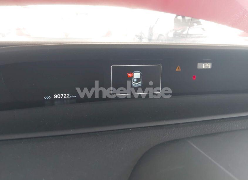 Photo 7 of 2021 Toyota Prius PRIME XLE (VIN JTDKAMFP6M3189145)