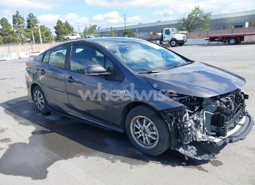2022 Toyota Prius PRIME LIMITED (VIN JTDKAMFP7N3206830) main photo