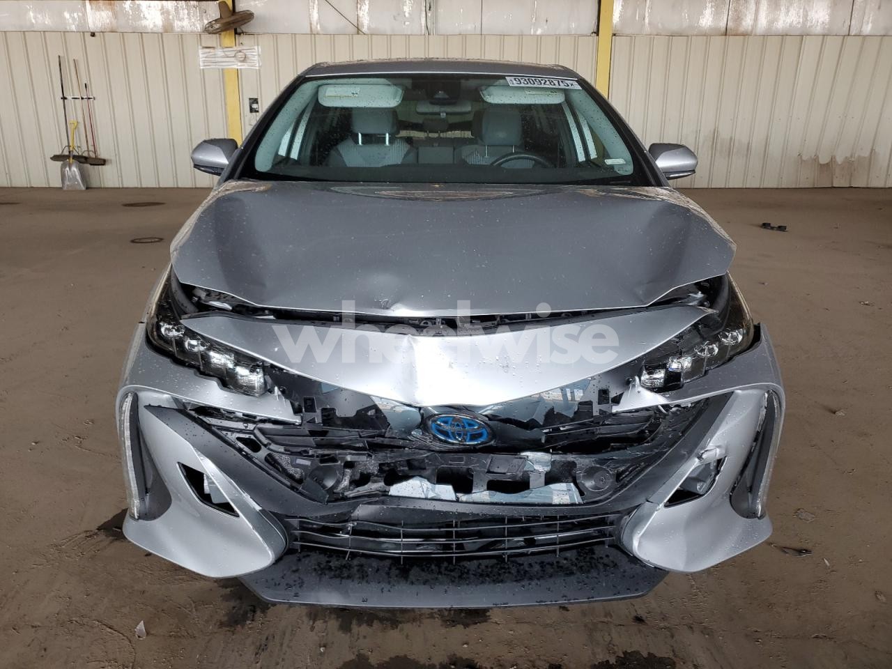 Photo 5 of 2021 TOYOTA PRIUS PRIME LE (VIN JTDKAMFP8M3192080)