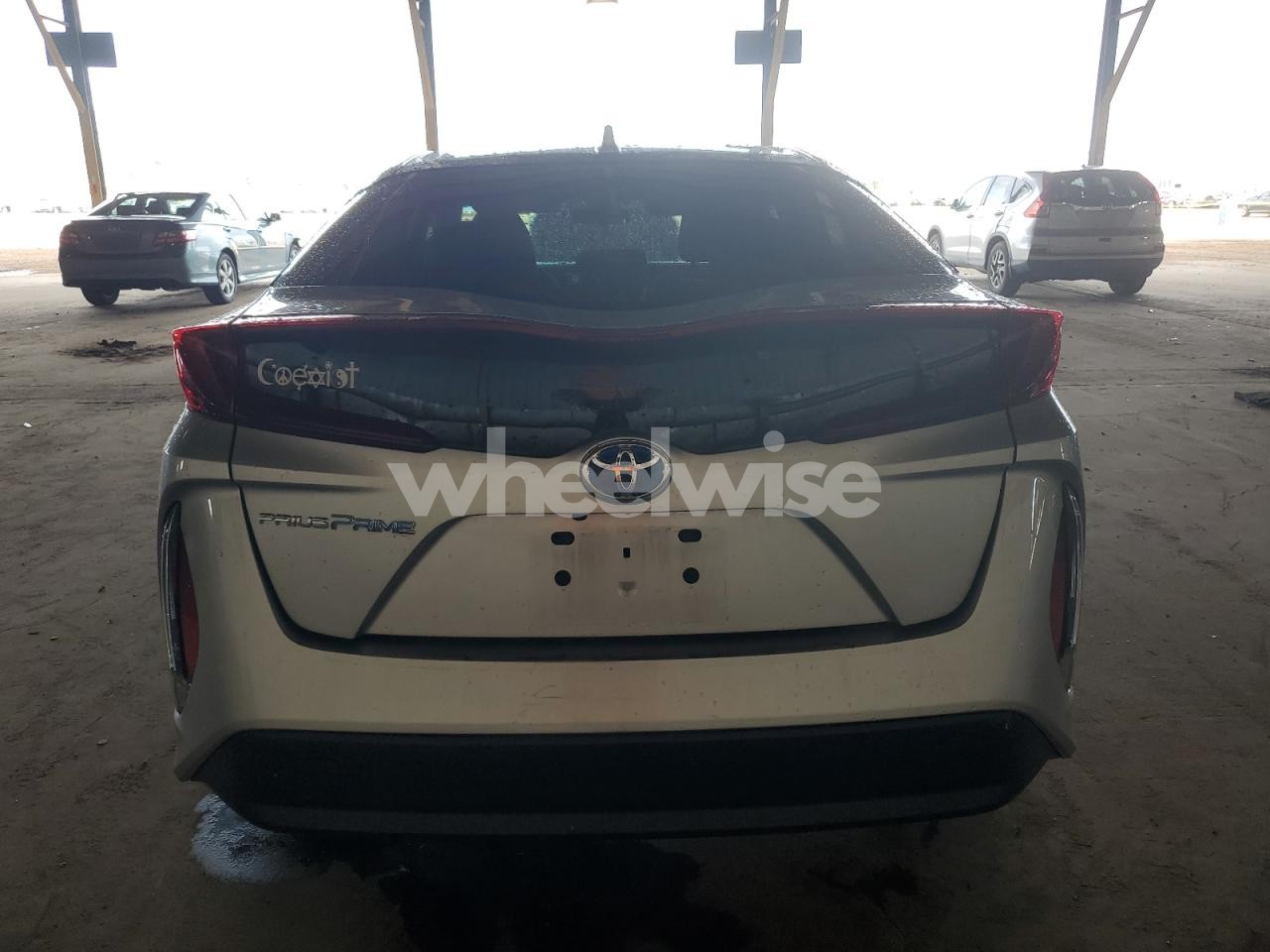 Photo 6 of 2021 TOYOTA PRIUS PRIME LE (VIN JTDKAMFP8M3192080)