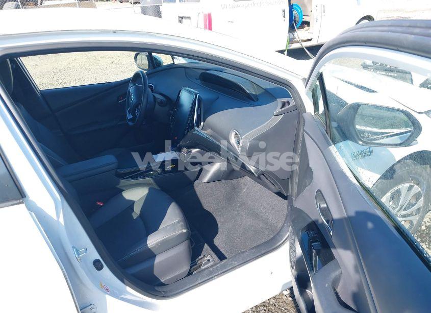 Photo 5 of 2022 Toyota Prius PRIME LIMITED (VIN JTDKAMFP8N3198379)
