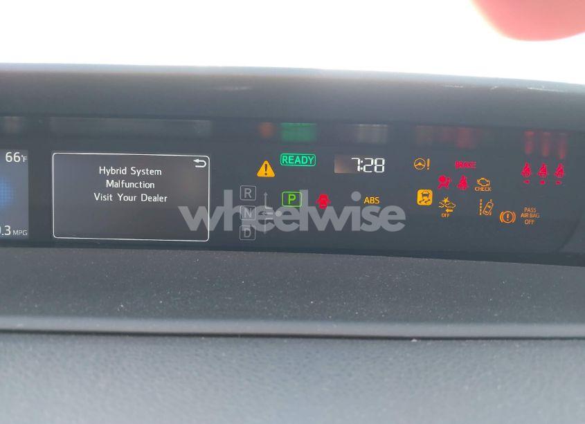 Photo 7 of 2022 Toyota Prius PRIME LE (VIN JTDKAMFP8N3211485)