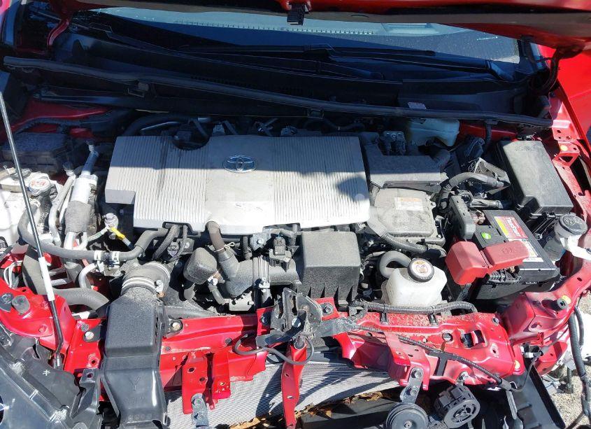 Photo 10 of 2022 Toyota Prius PRIME LIMITED (VIN JTDKAMFP8N3212636)