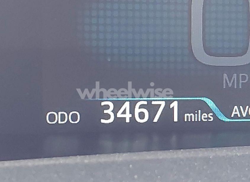 Photo 16 of 2022 Toyota Prius PRIME LIMITED (VIN JTDKAMFP8N3212636)