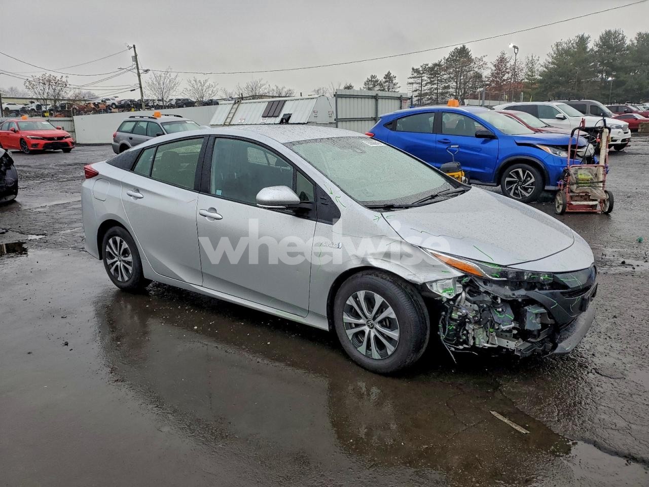 Photo 4 of 2022 TOYOTA PRIUS PRIME LE (VIN JTDKAMFP8N3222826)