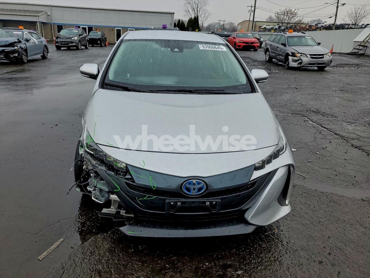 Photo 5 of 2022 TOYOTA PRIUS PRIME LE (VIN JTDKAMFP8N3222826)