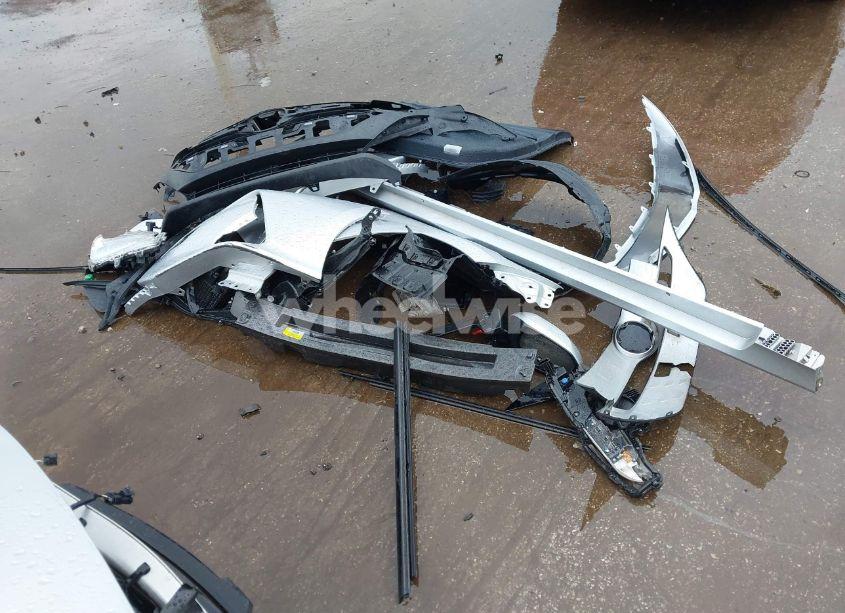 Photo 12 of 2021 Toyota Prius PRIME XLE (VIN JTDKAMFP9M3170928)