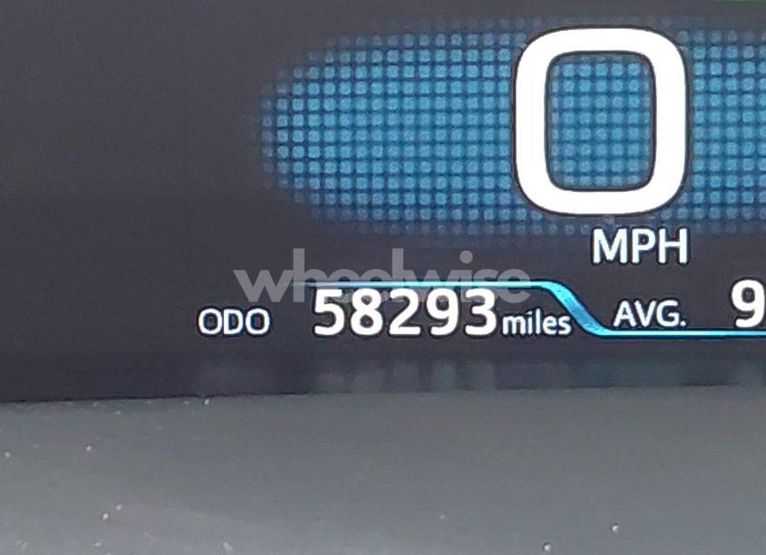 Photo 16 of 2021 Toyota Prius PRIME XLE (VIN JTDKAMFP9M3170928)