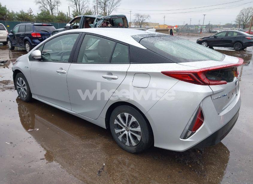 Photo 3 of 2021 Toyota Prius PRIME XLE (VIN JTDKAMFP9M3170928)