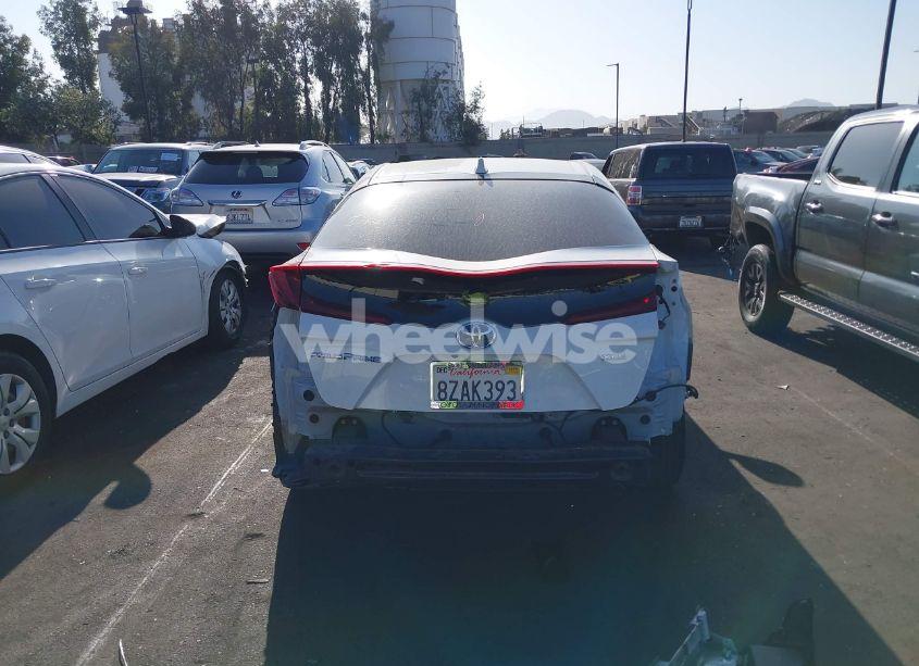 Photo 17 of 2022 Toyota Prius PRIME XLE (VIN JTDKAMFP9N3201600)