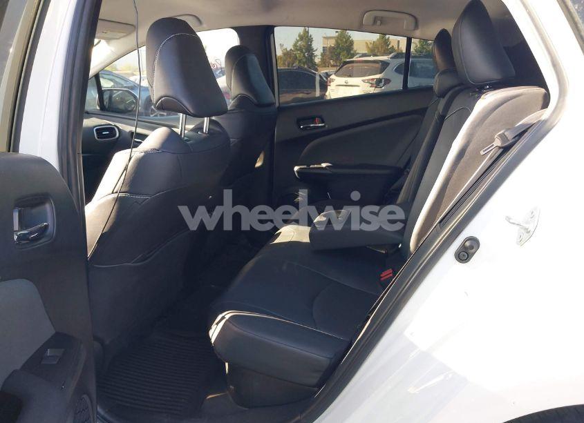 Photo 8 of 2022 Toyota Prius PRIME XLE (VIN JTDKAMFP9N3201600)