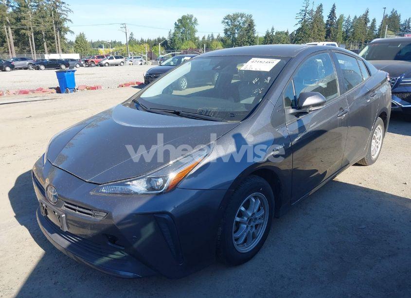 Photo 2 of 2022 Toyota Prius LE (VIN JTDKAMFU0N3173997)