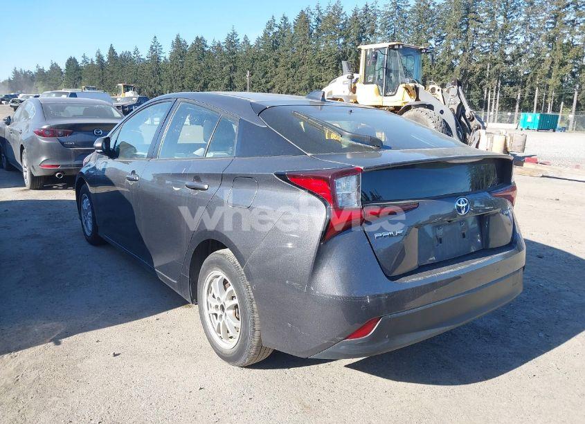 Photo 3 of 2022 Toyota Prius LE (VIN JTDKAMFU0N3173997)