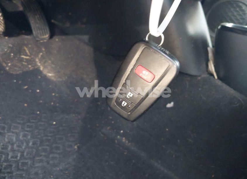 Photo 11 of 2022 Toyota Prius NIGHTSHADE EDITION (VIN JTDKAMFU0N3175619)