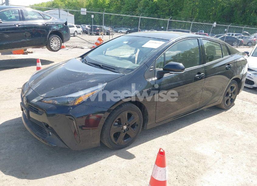 Photo 2 of 2022 Toyota Prius NIGHTSHADE EDITION (VIN JTDKAMFU0N3175619)