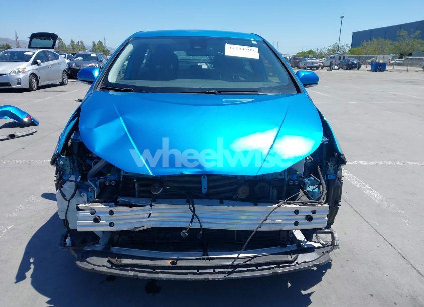 Photo 13 of 2022 Toyota Prius LE (VIN JTDKAMFU1N3164838)