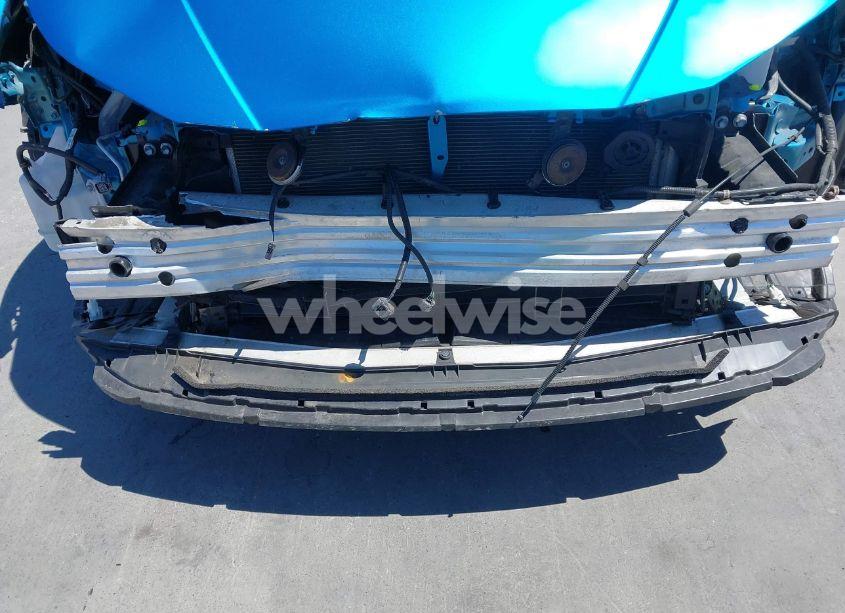 Photo 6 of 2022 Toyota Prius LE (VIN JTDKAMFU1N3164838)