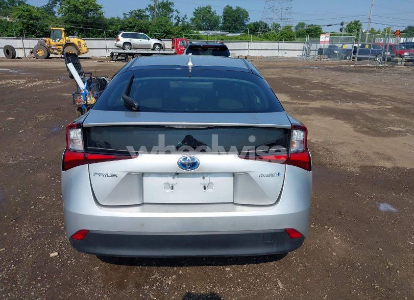 Photo 16 of 2022 Toyota Prius LE (VIN JTDKAMFU2N3165805)