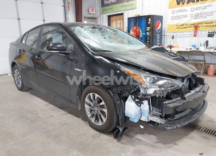 2022 Toyota Prius LIMITED (VIN JTDKAMFU2N3186072) main photo