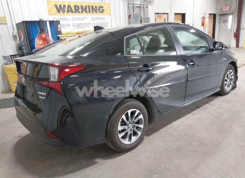 Photo 4 of 2022 Toyota Prius LIMITED (VIN JTDKAMFU2N3186072)