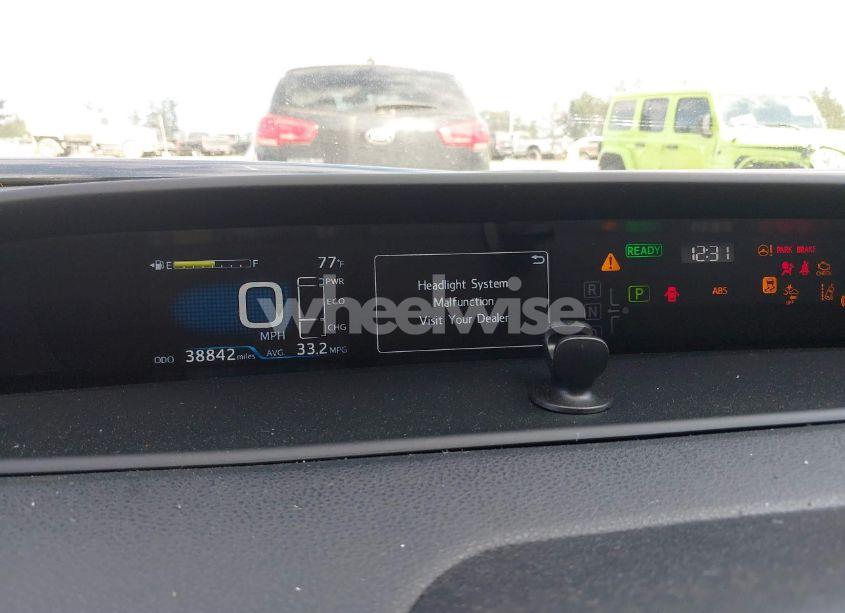 Photo 7 of 2021 Toyota Prius L ECO (VIN JTDKAMFU3M3140233)