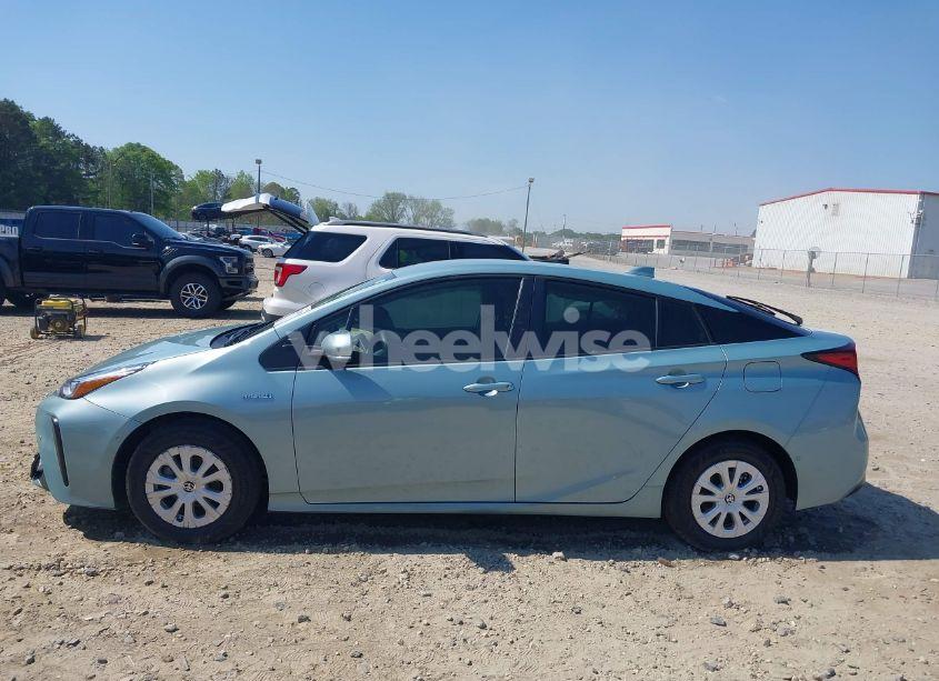 Photo 14 of 2022 Toyota Prius LE (VIN JTDKAMFU3N3173380)