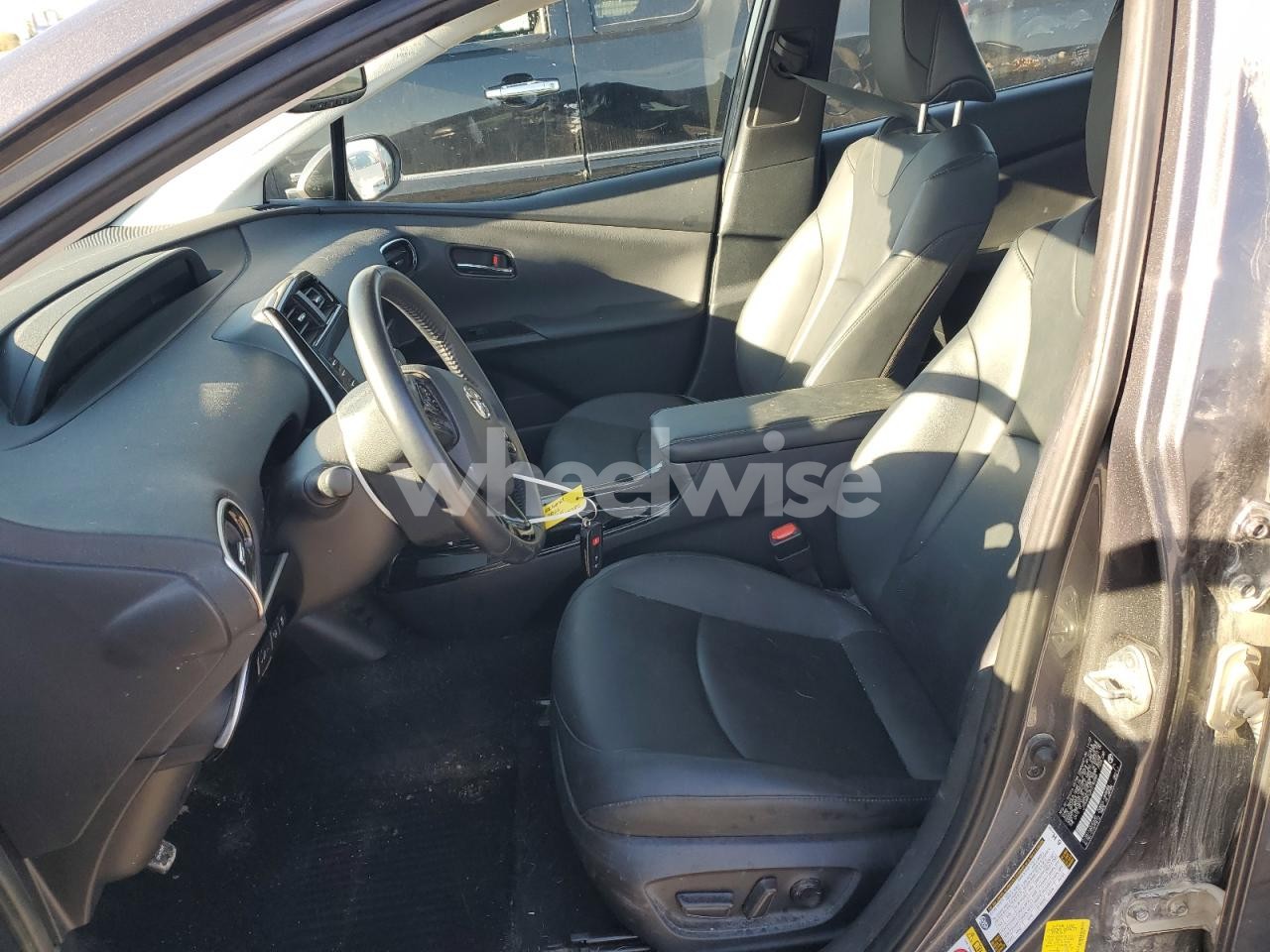 Photo 7 of 2022 TOYOTA PRIUS NIGHT SHADE (VIN JTDKAMFU3N3190289)