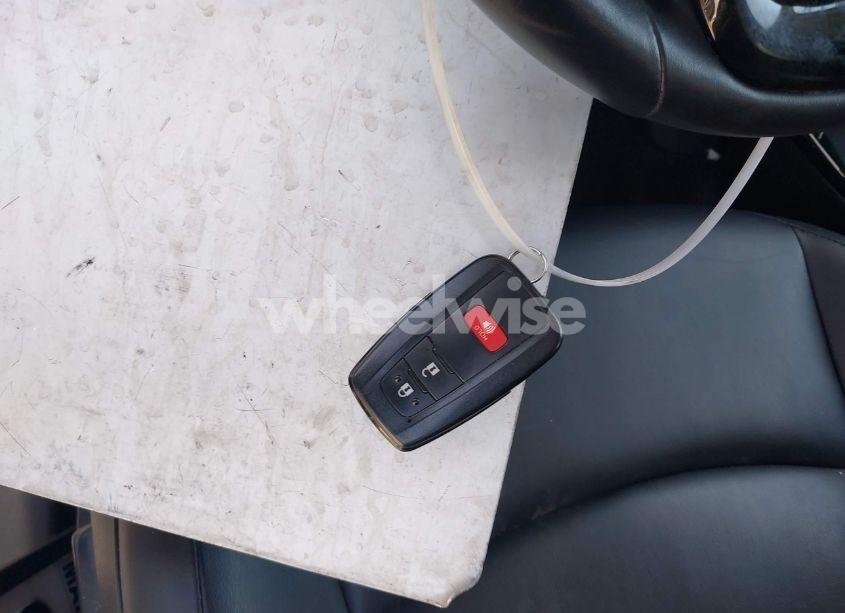 Photo 11 of 2021 Toyota Prius EDITION/L ECO/LE/LIMITED/XLE (VIN JTDKAMFU4M3143948)