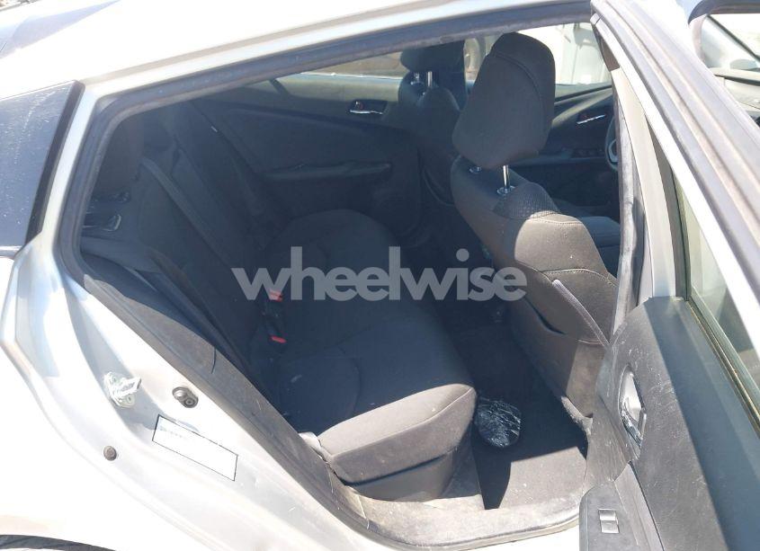 Photo 8 of 2021 Toyota Prius LE (VIN JTDKAMFU4M3148082)