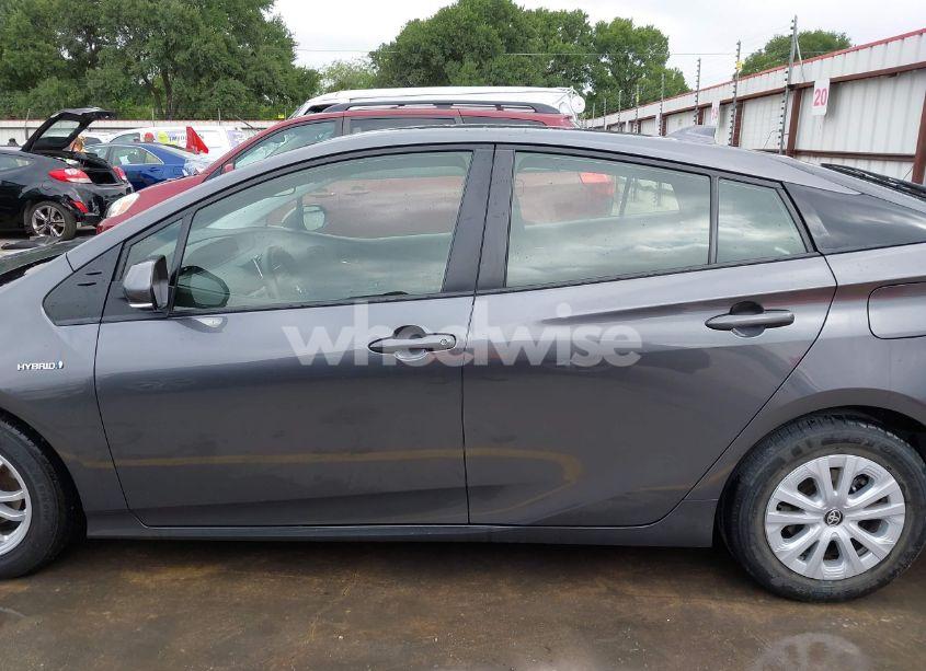 Photo 15 of 2022 Toyota Prius LE (VIN JTDKAMFU4N3183352)