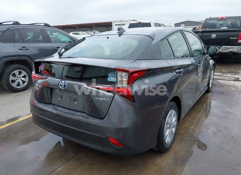 Photo 4 of 2022 Toyota Prius LE (VIN JTDKAMFU4N3183352)