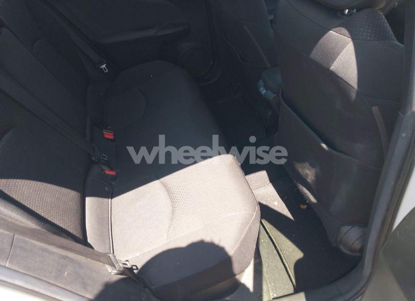 Photo 8 of 2021 Toyota Prius LE (VIN JTDKAMFU5M3142159)