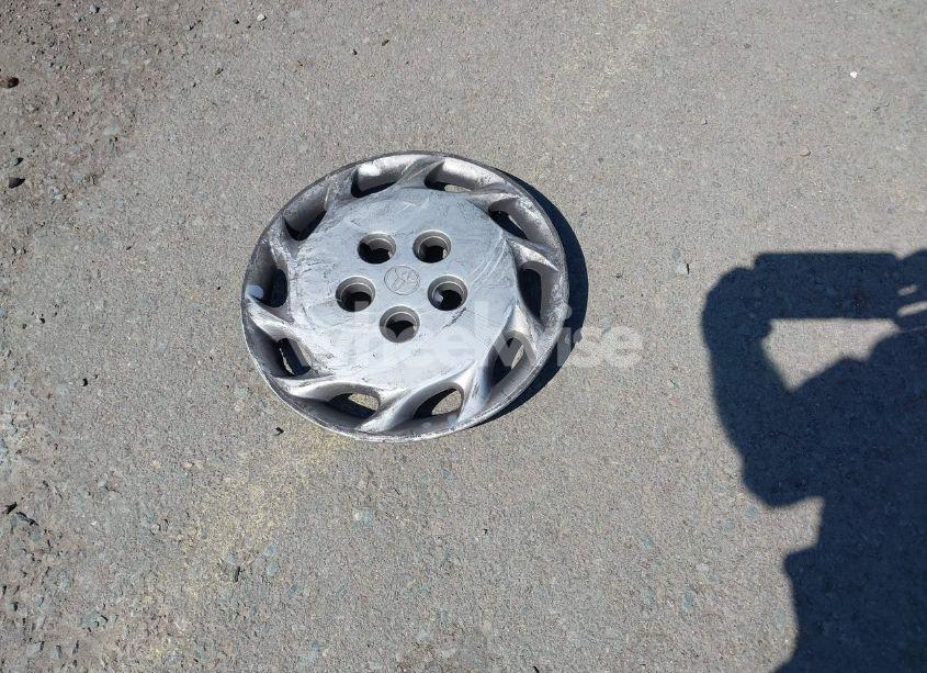 Photo 12 of 2022 Toyota Prius XLE (VIN JTDKAMFU5N3188107)