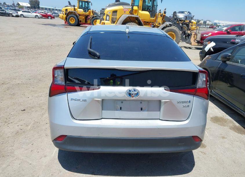 Photo 17 of 2022 Toyota Prius XLE (VIN JTDKAMFU5N3188107)