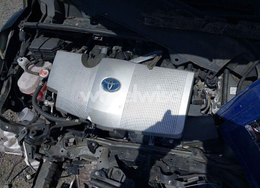 Photo 10 of 2021 Toyota Prius LE (VIN JTDKAMFU6M3150237)