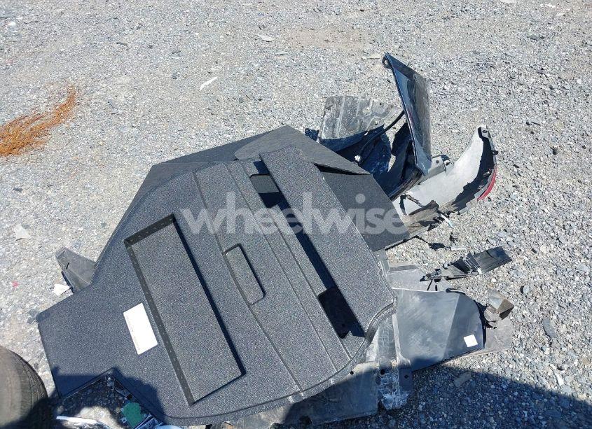 Photo 12 of 2021 Toyota Prius LE (VIN JTDKAMFU6M3150237)