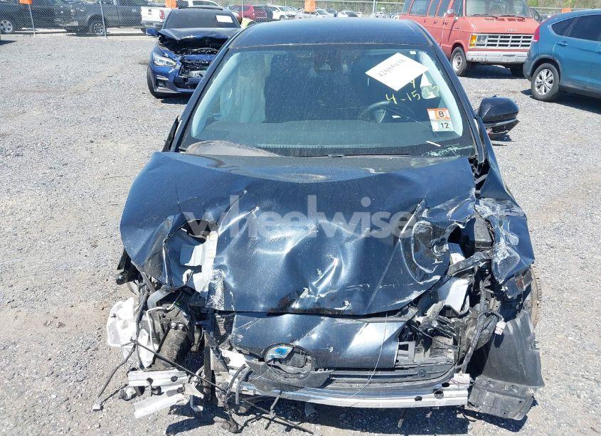 Photo 13 of 2021 Toyota Prius LE (VIN JTDKAMFU6M3150237)