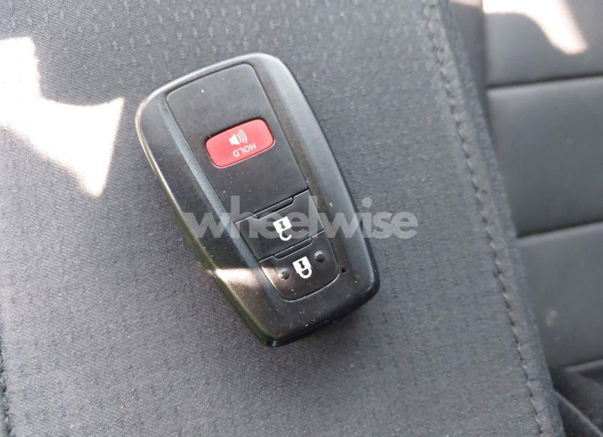 Photo 11 of 2022 Toyota Prius L (VIN JTDKAMFU6N3176337)