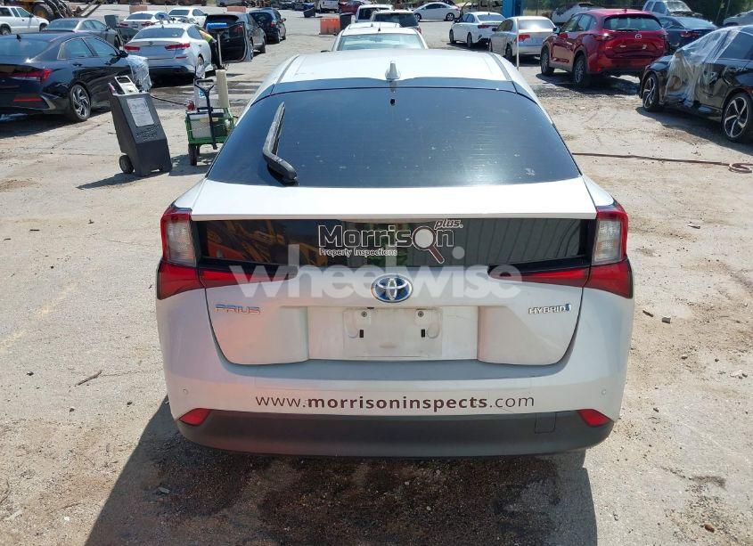 Photo 16 of 2021 Toyota Prius LE (VIN JTDKAMFU8M3133925)