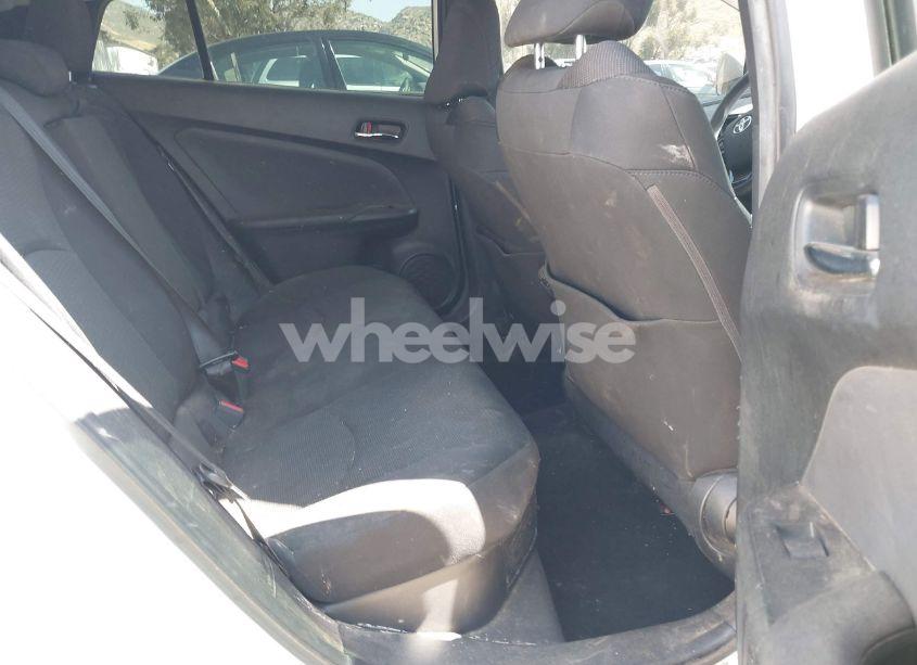 Photo 8 of 2021 Toyota Prius LE (VIN JTDKAMFU8M3133925)