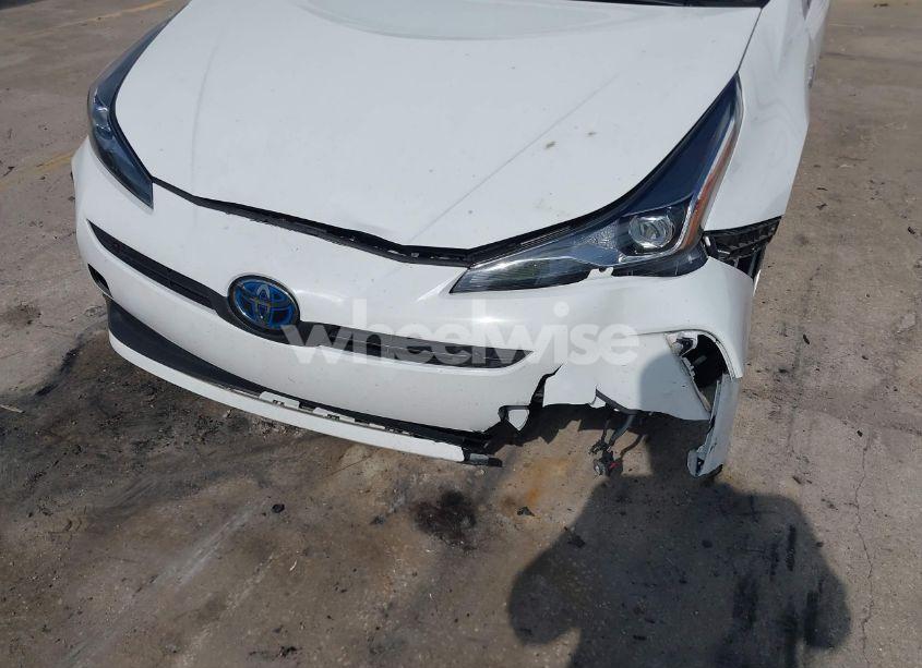 Photo 6 of 2022 Toyota Prius LE (VIN JTDKAMFU8N3184617)